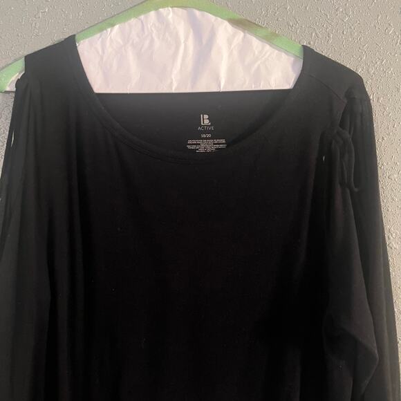 Lane Bryant womens black 18/20 yoga shirt long peekaboo sleeves soft Athleisure - Picture 2 of 8